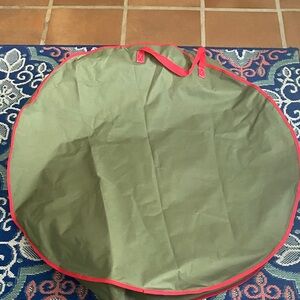 Christmas wreath storage bag: 35 inch diameter